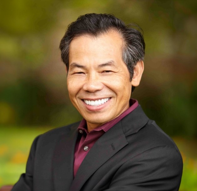 Doctor Heng Lim D D S